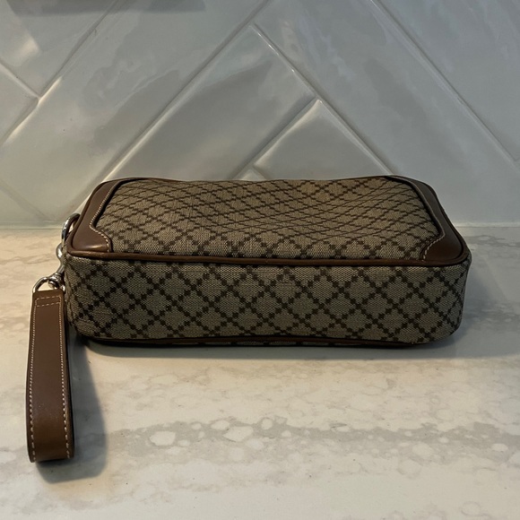 Authentic GUCCI Diamante Clutch Bag - Picture 5 of 15